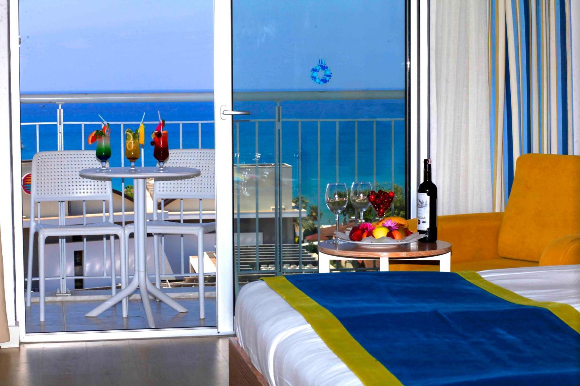 Double Room Balcony Sea View