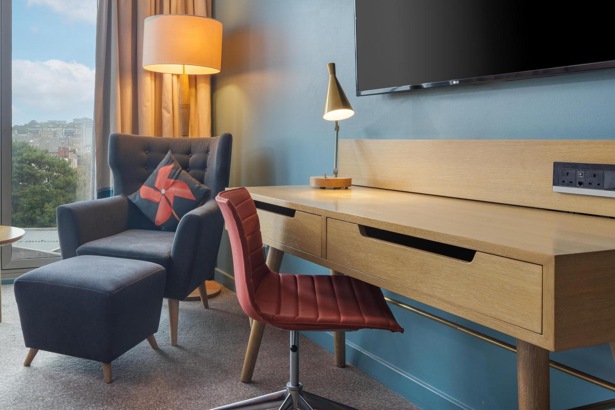 King Guest Room