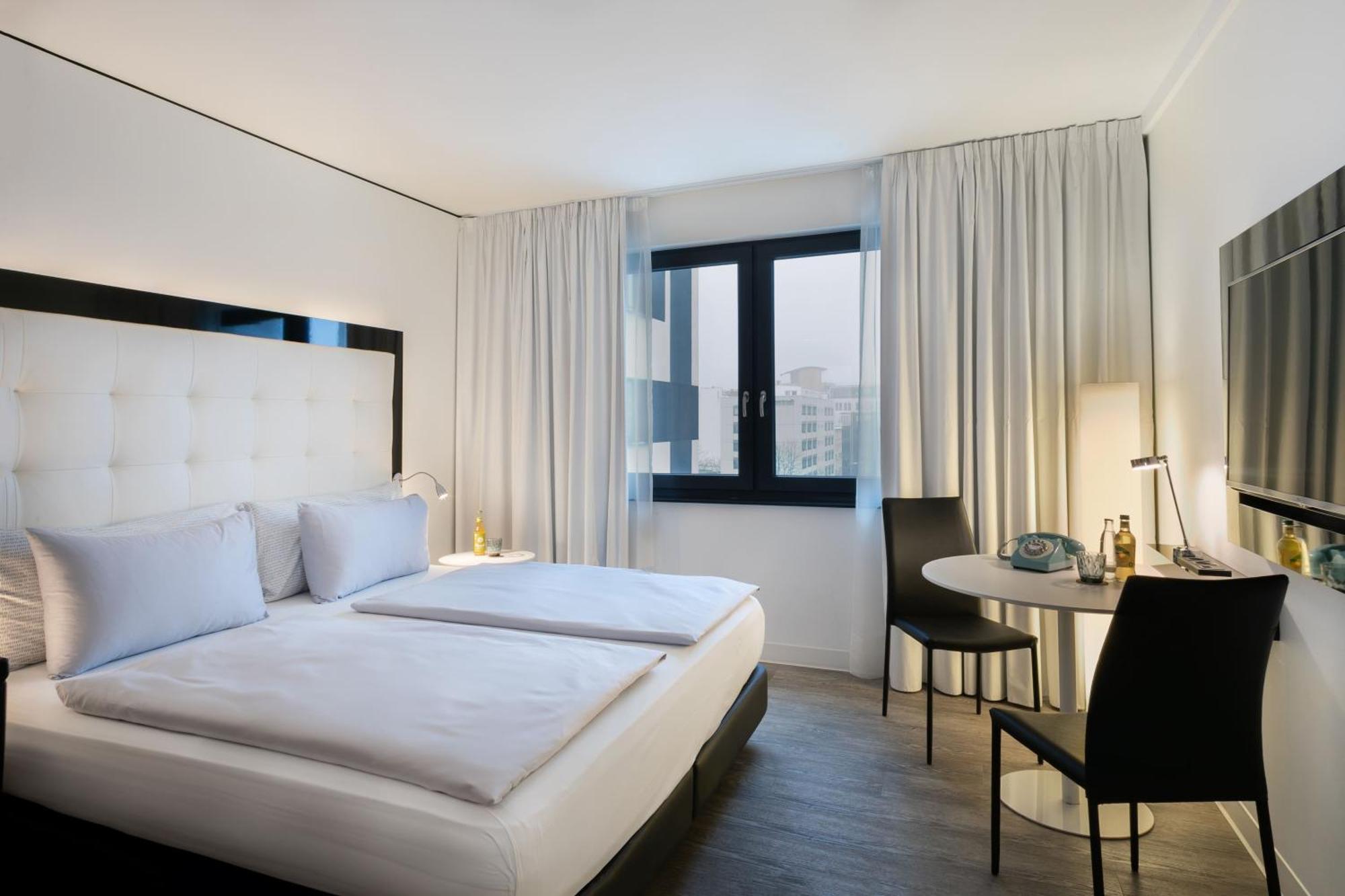 The Innside Room