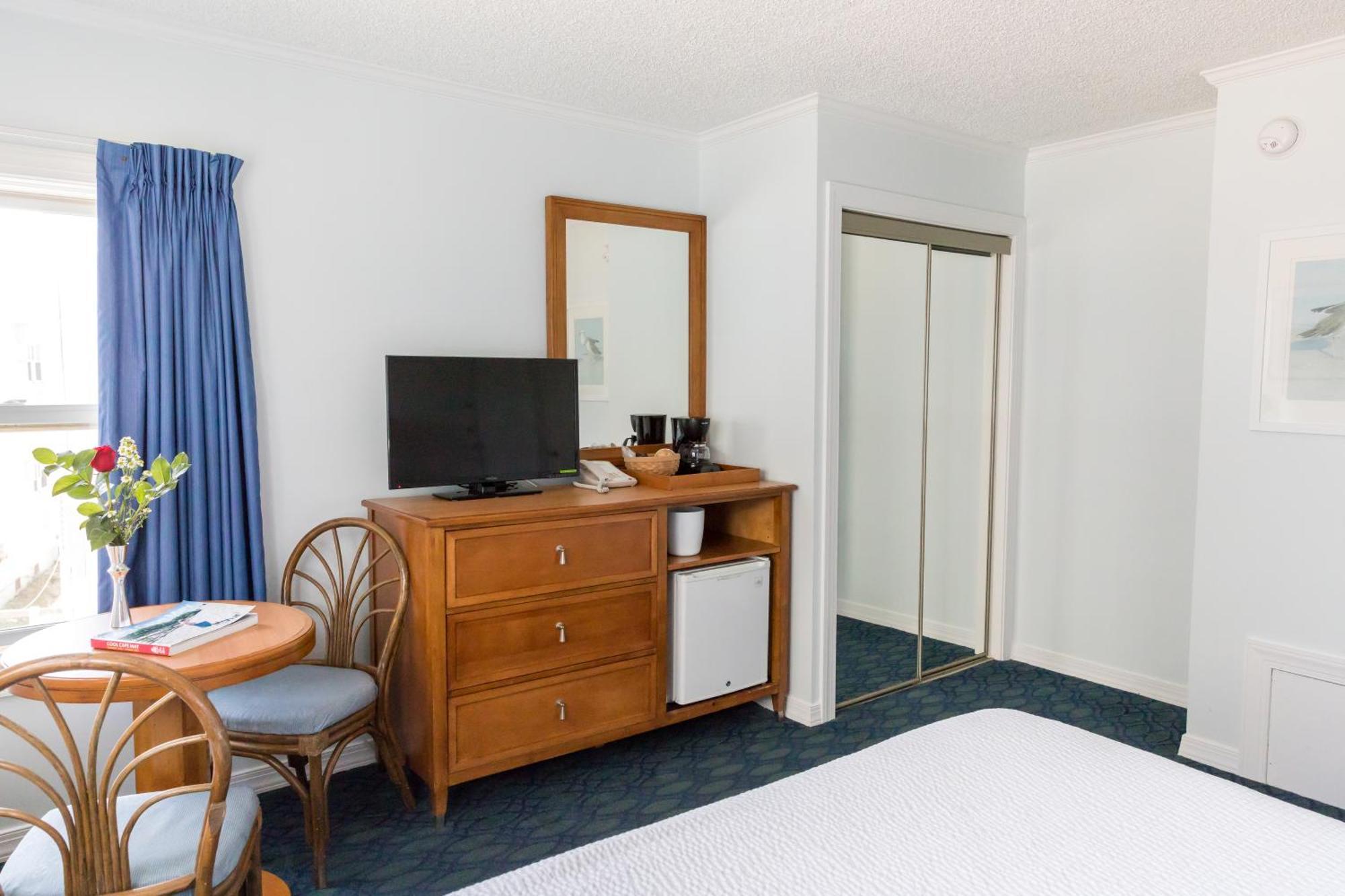 Standard Basic Room No Balcony