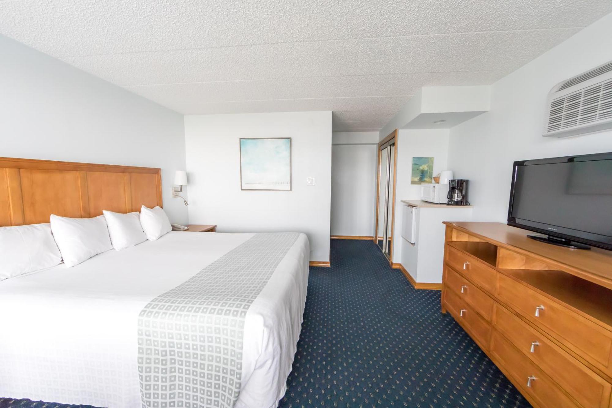 Deluxe King Room Balcony