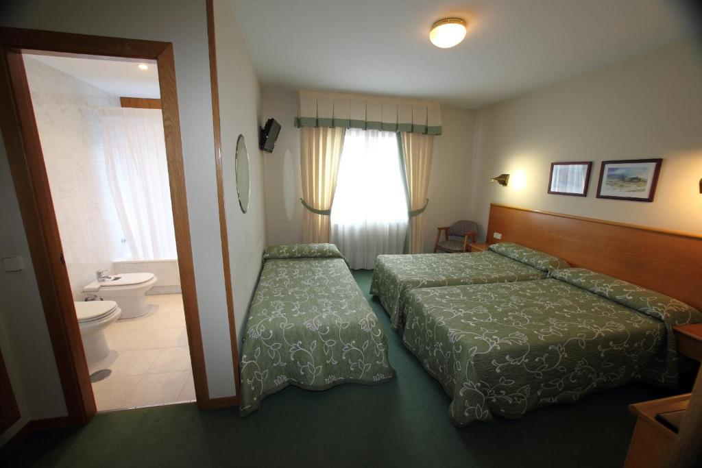 Triple Room,56406934:JPEG