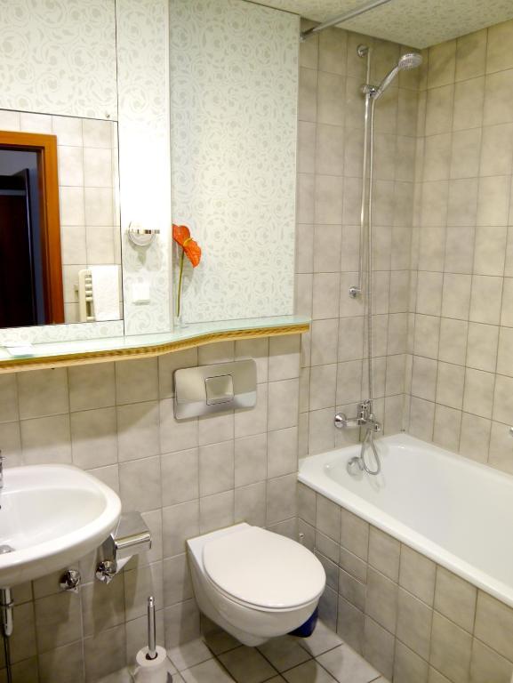 Single Room,18379101:JPEG