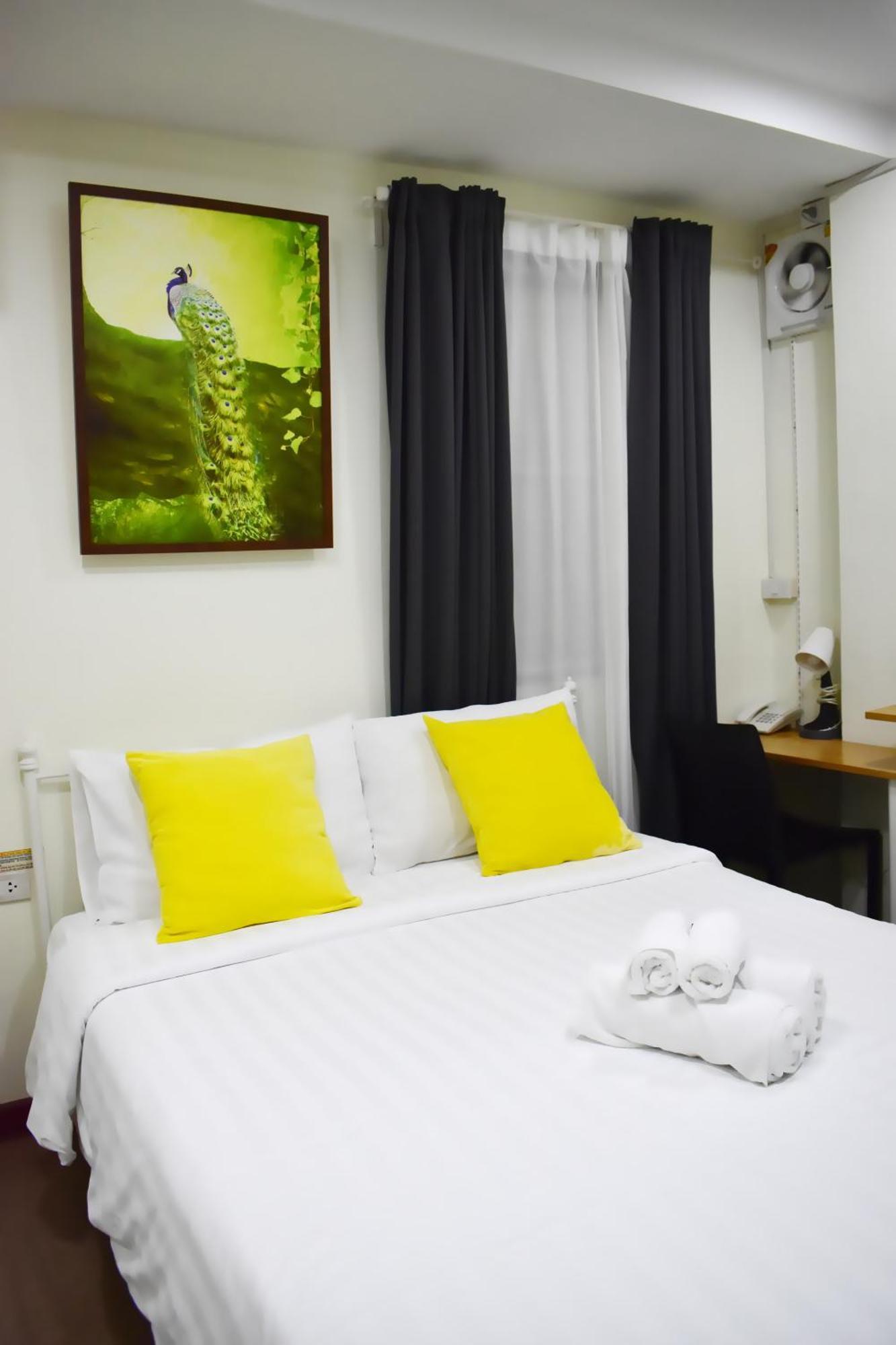 Double Room Private Bathroom