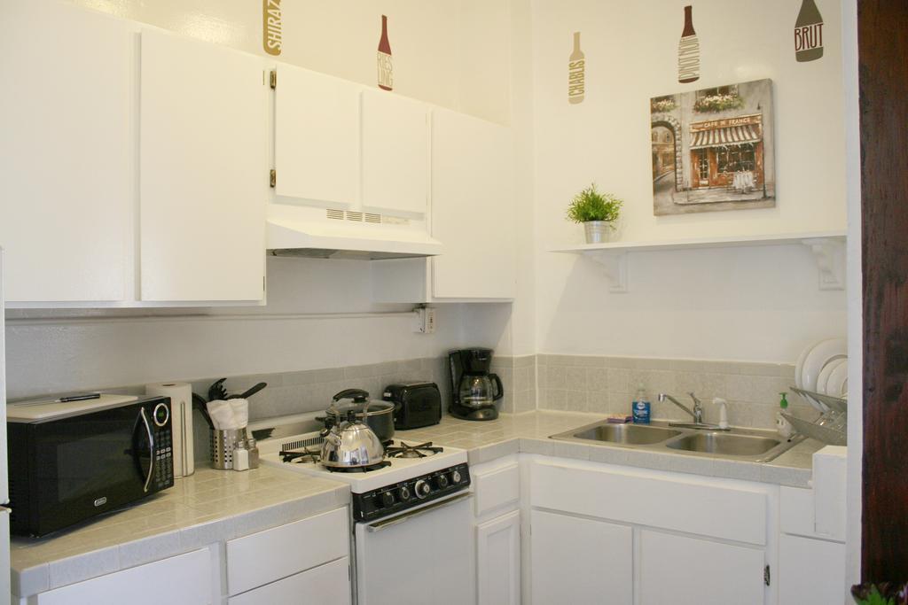 Premium Gallery Suite