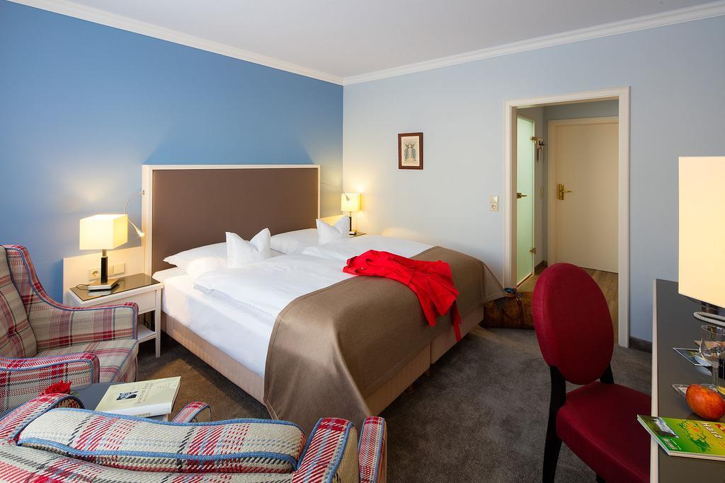 Classic Double Room,668797239:JPEG