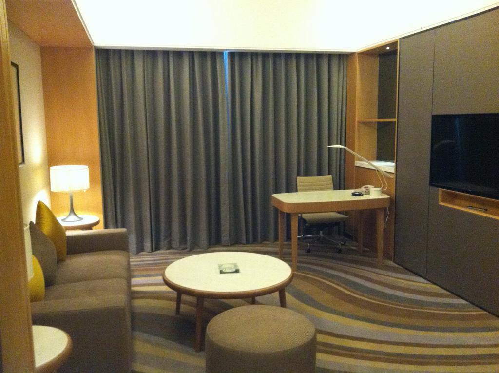Deluxe Queen Suite,1240210348:JPEG