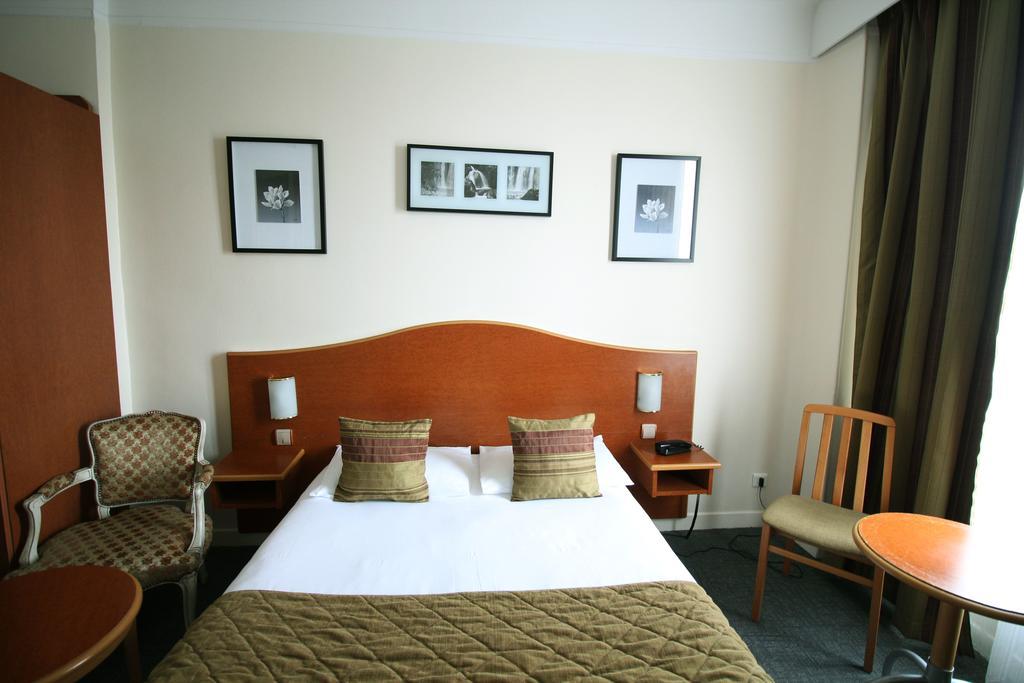 Standard Double Room,1208547508:JPEG