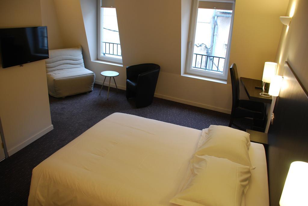 Comfort Twin or Triple Room Disability Access,703268098:JPEG