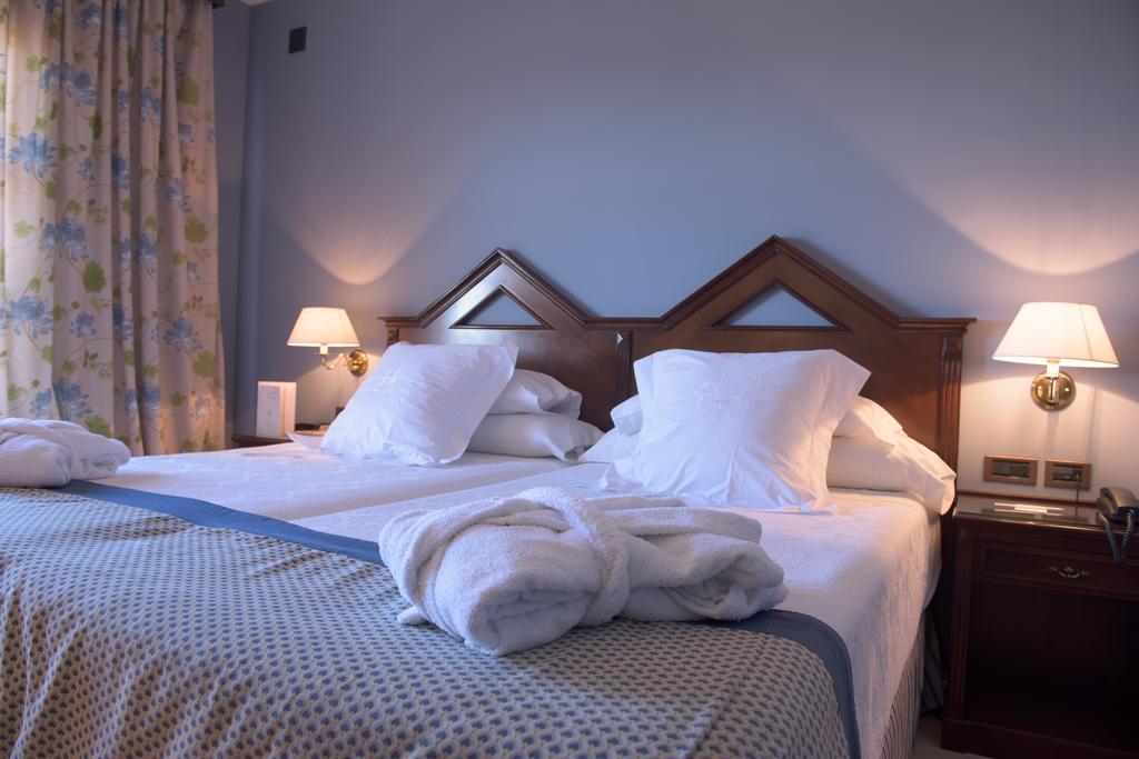 Superior Twin Room,1269333676:JPEG