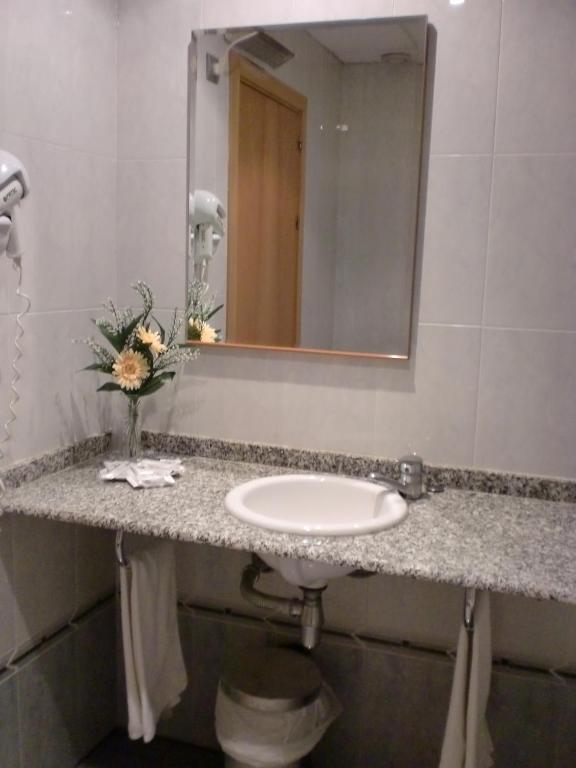 Twin Room,118685887:JPEG