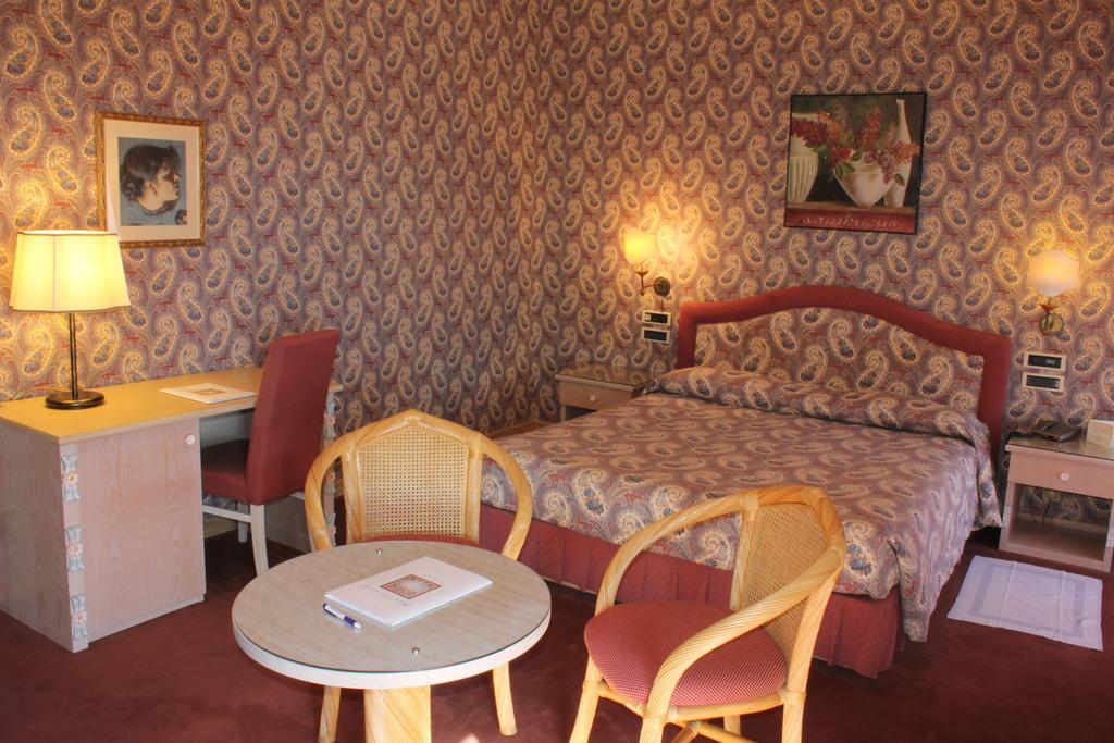 Superior Double or Twin Room,1590349641:JPEG