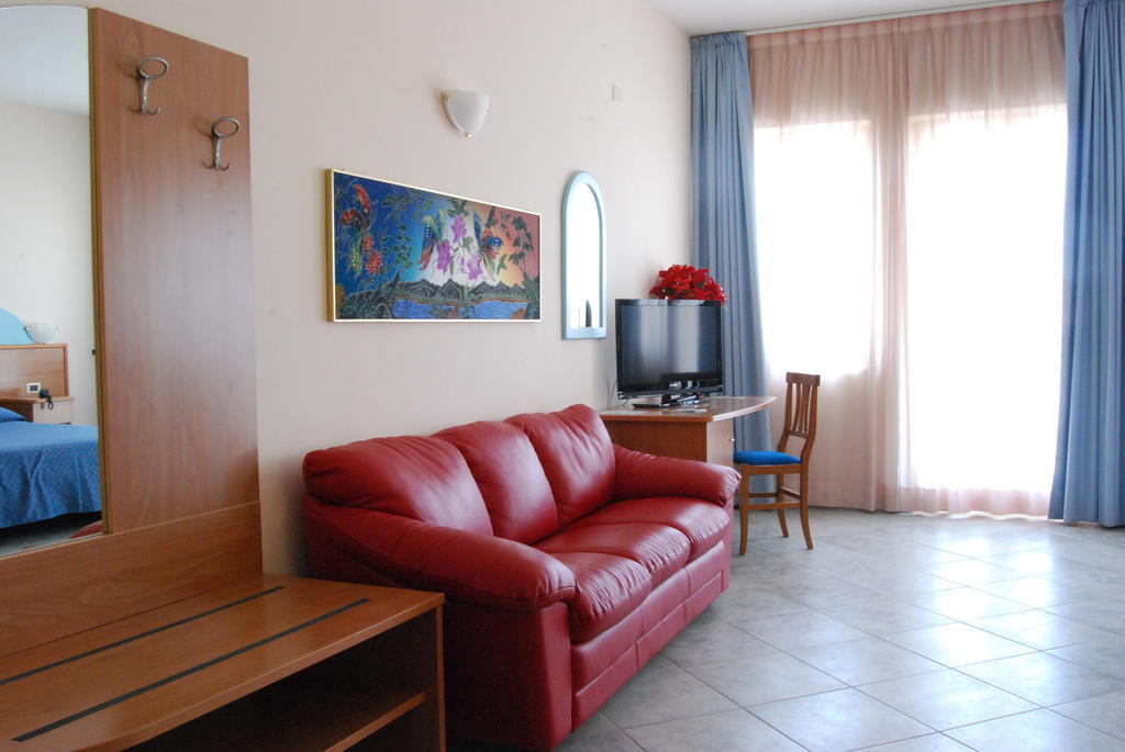 Double Room,368675281:JPEG