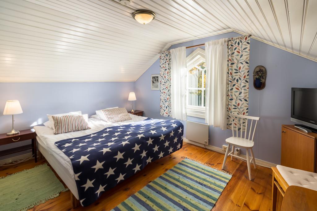 Twin Room Extra Bed