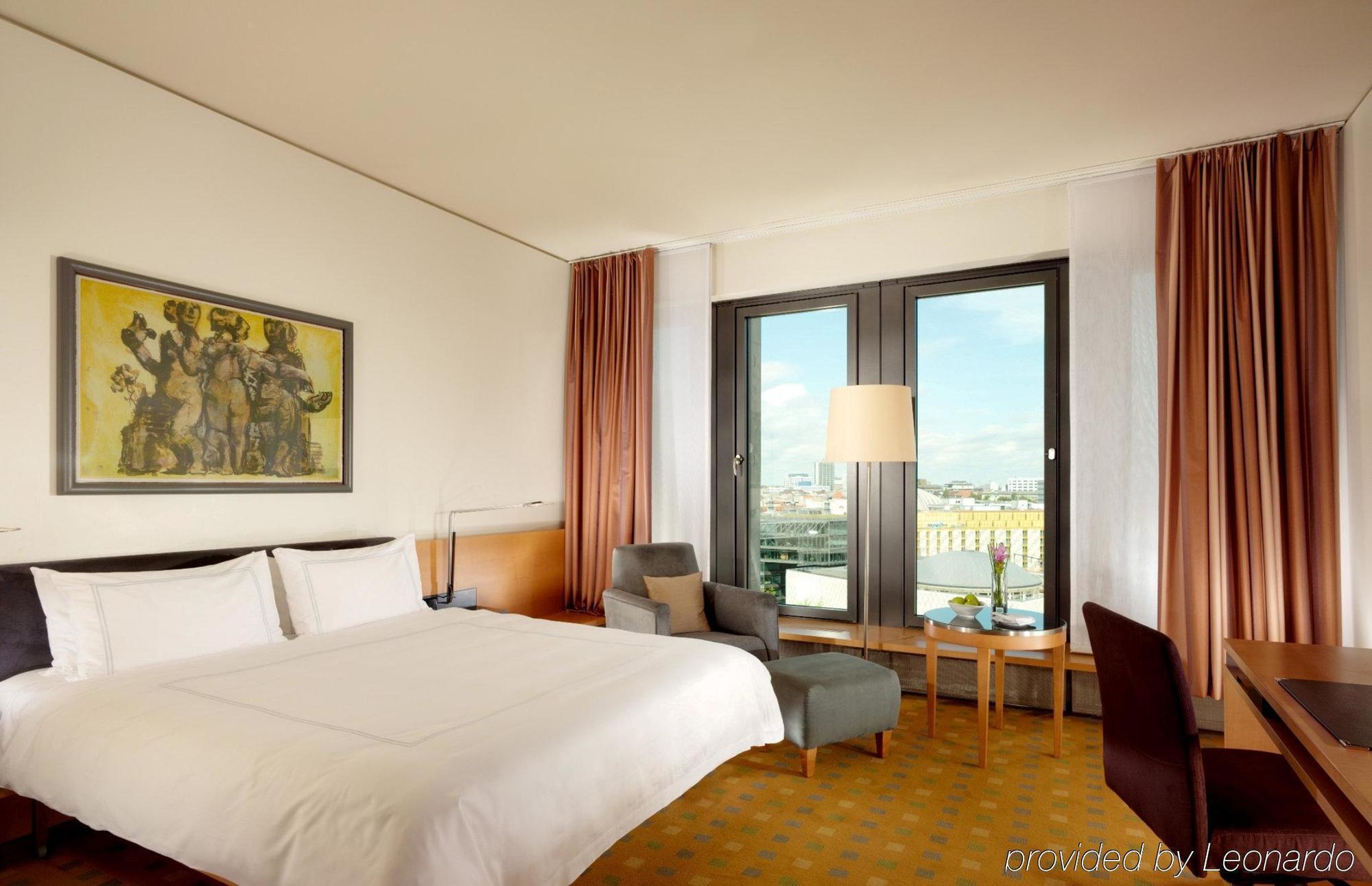 Classic Room with Ku'damm View