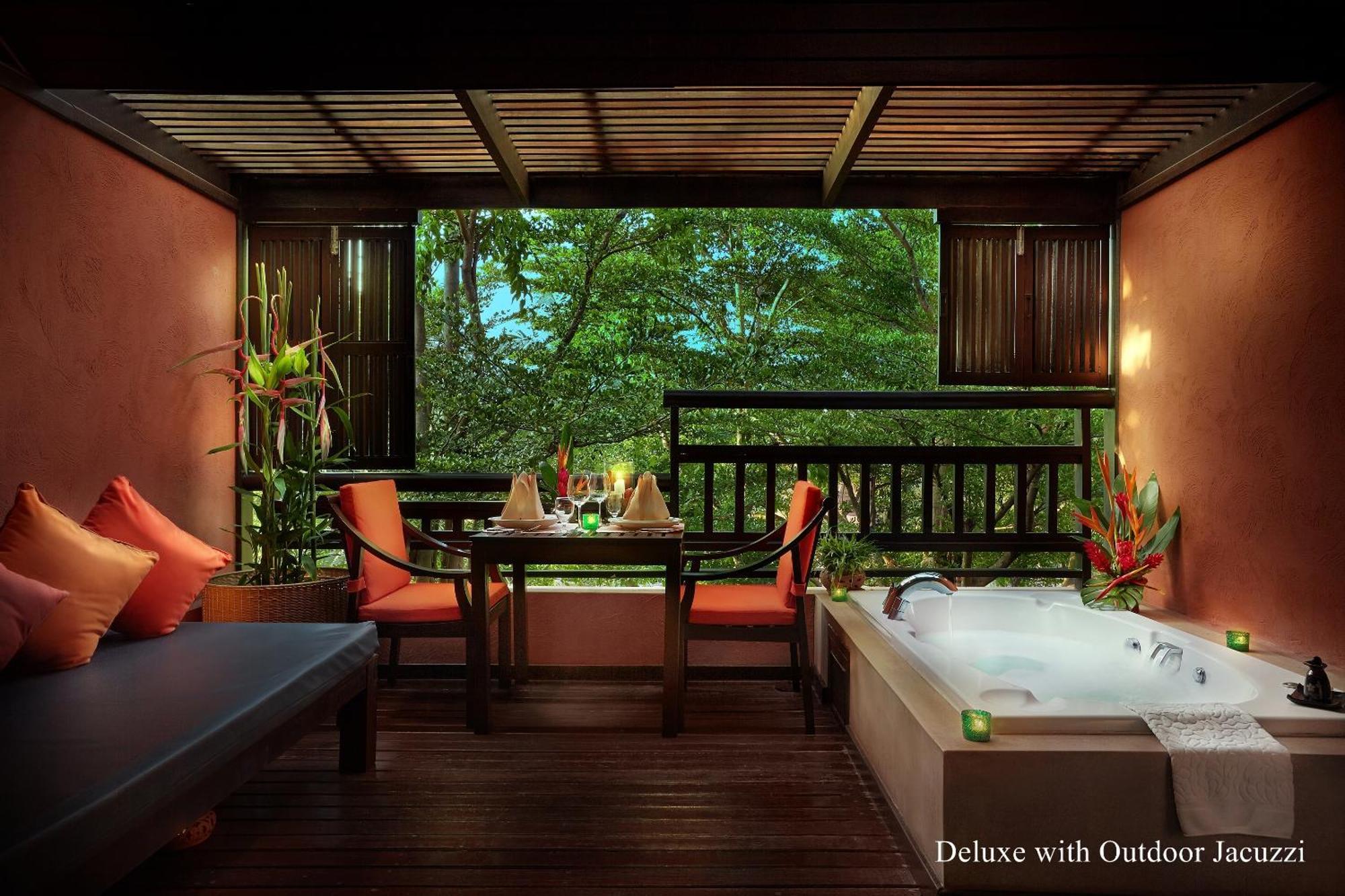 Double or Twin Room Spa Bath