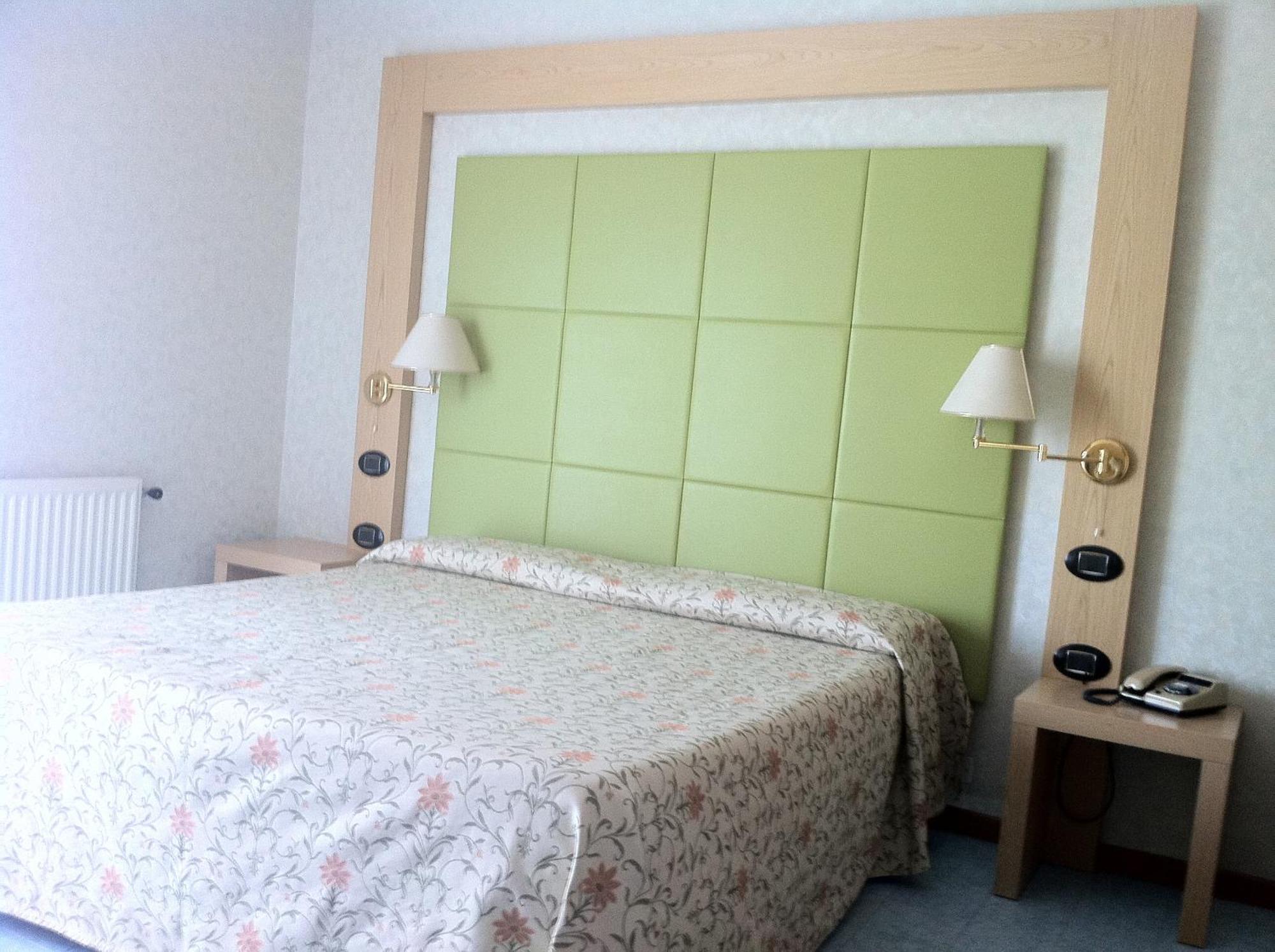 Double Room,1580518707:JPEG