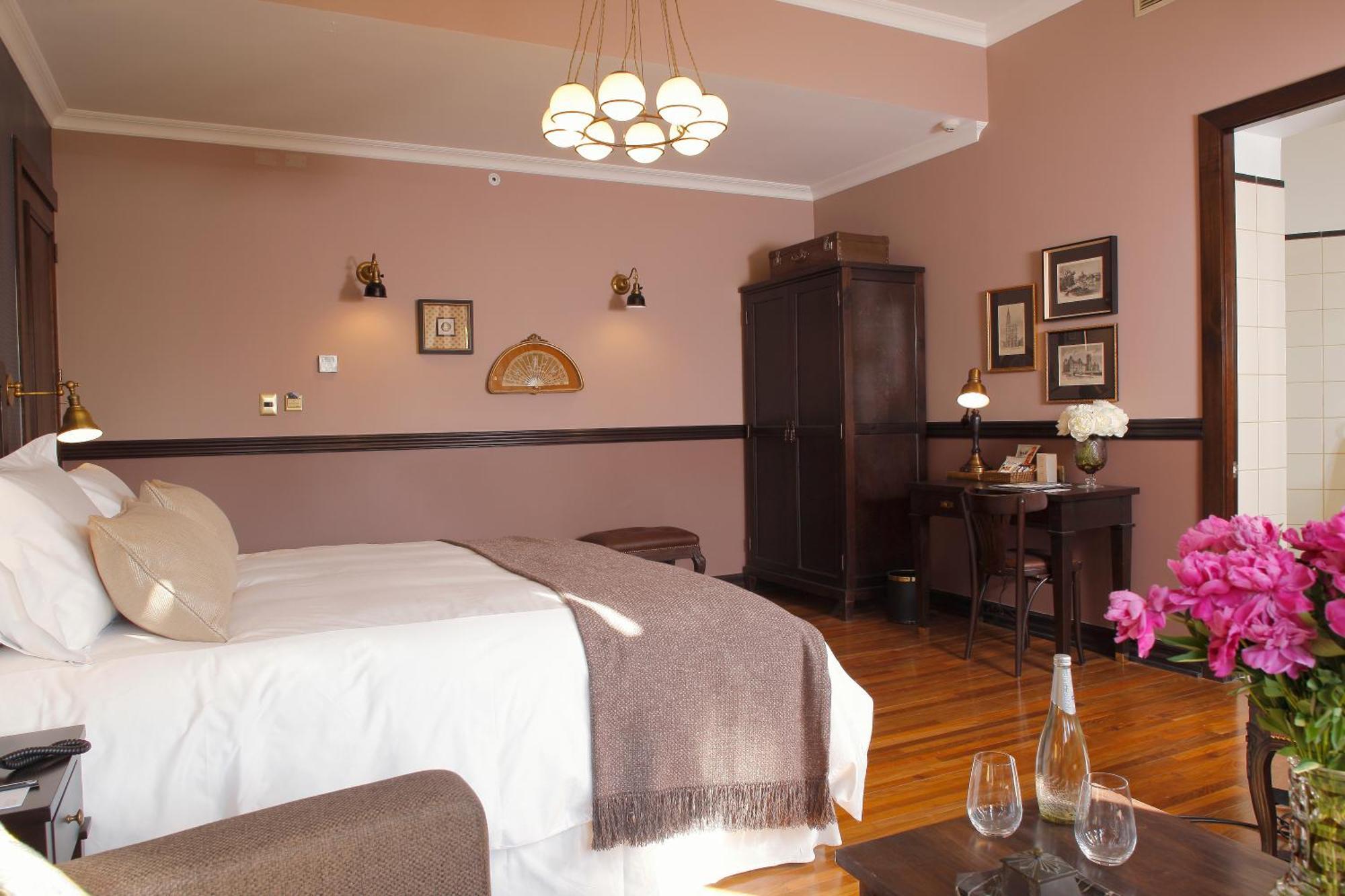 Suite Room,1082444722:JPEG