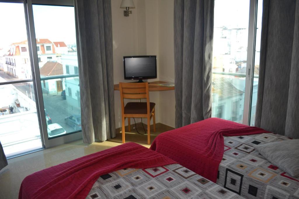 Double or Twin Room,19511228:JPEG