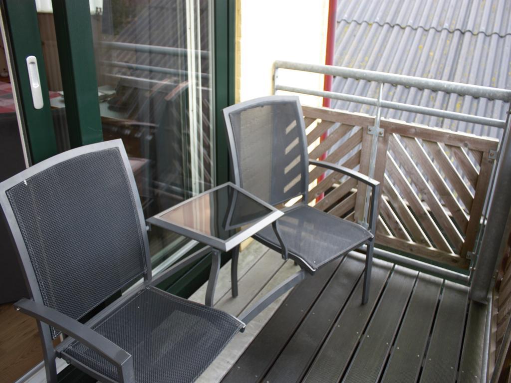 Balcony Room Pet room,695814336:JPEG