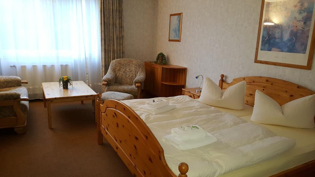 Single Room,1697904168:JPEG