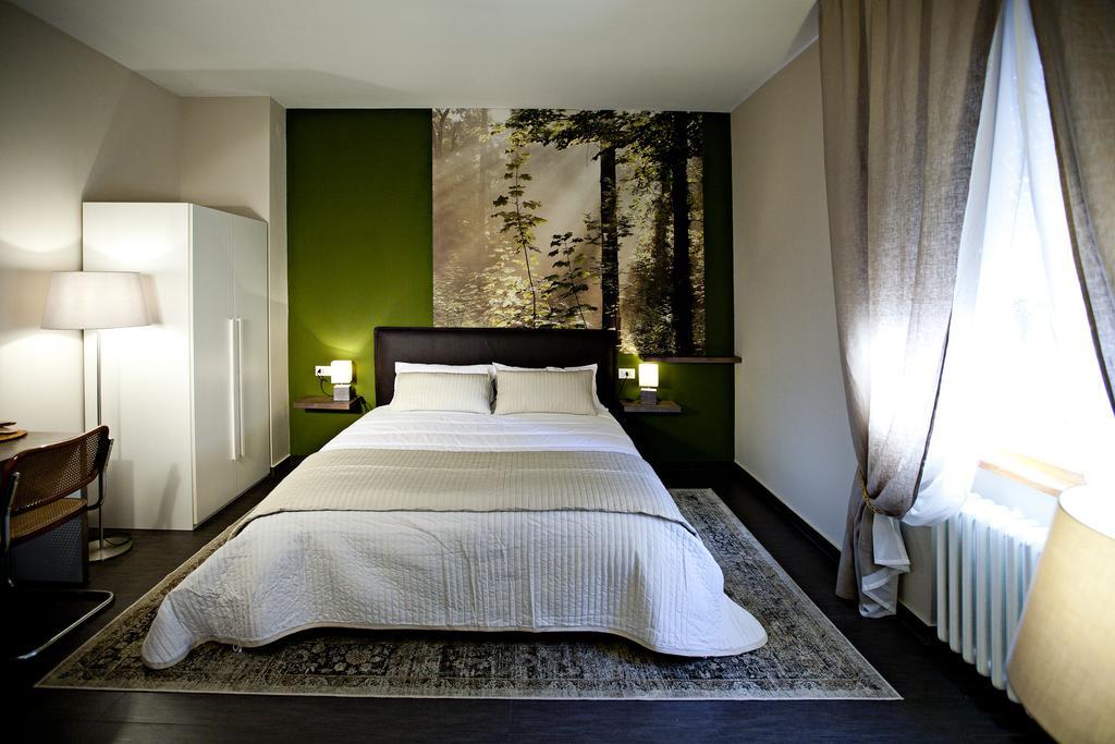 Deluxe Double Room Private Bathroom