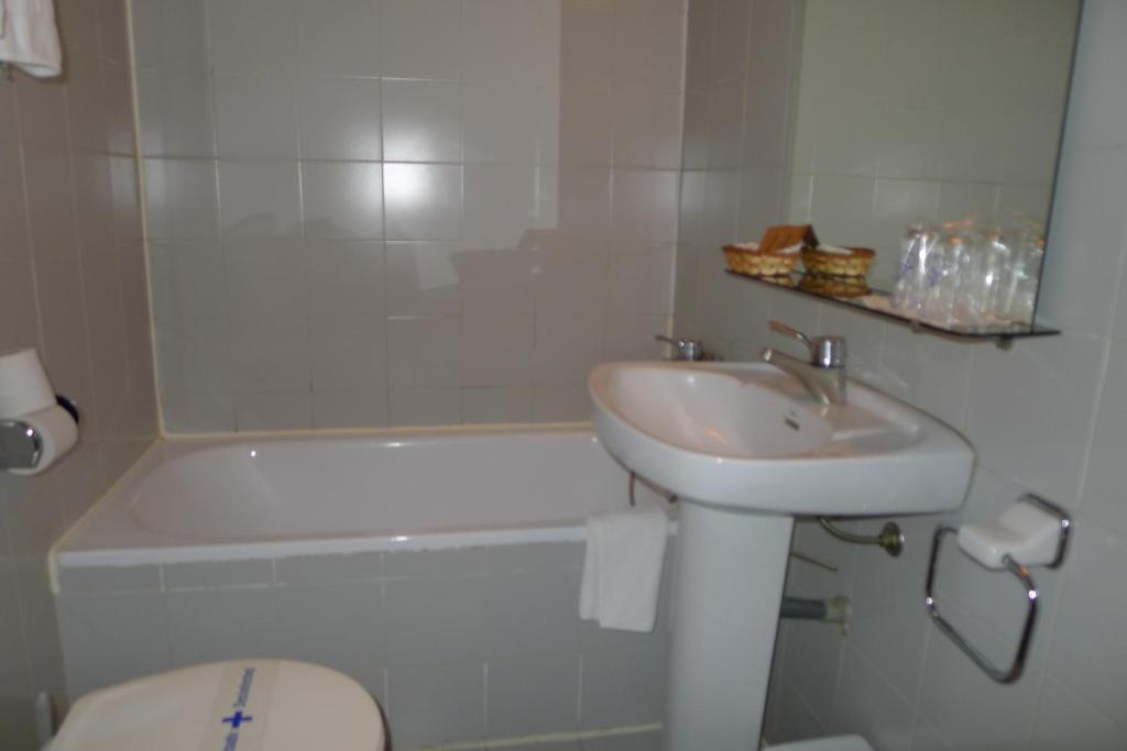 Single Room,19669220:JPEG