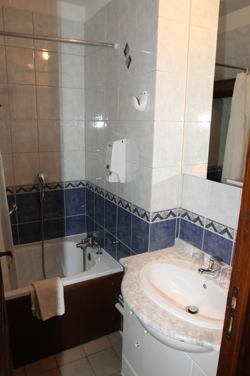 Standard Double Room,198232261:JPEG
