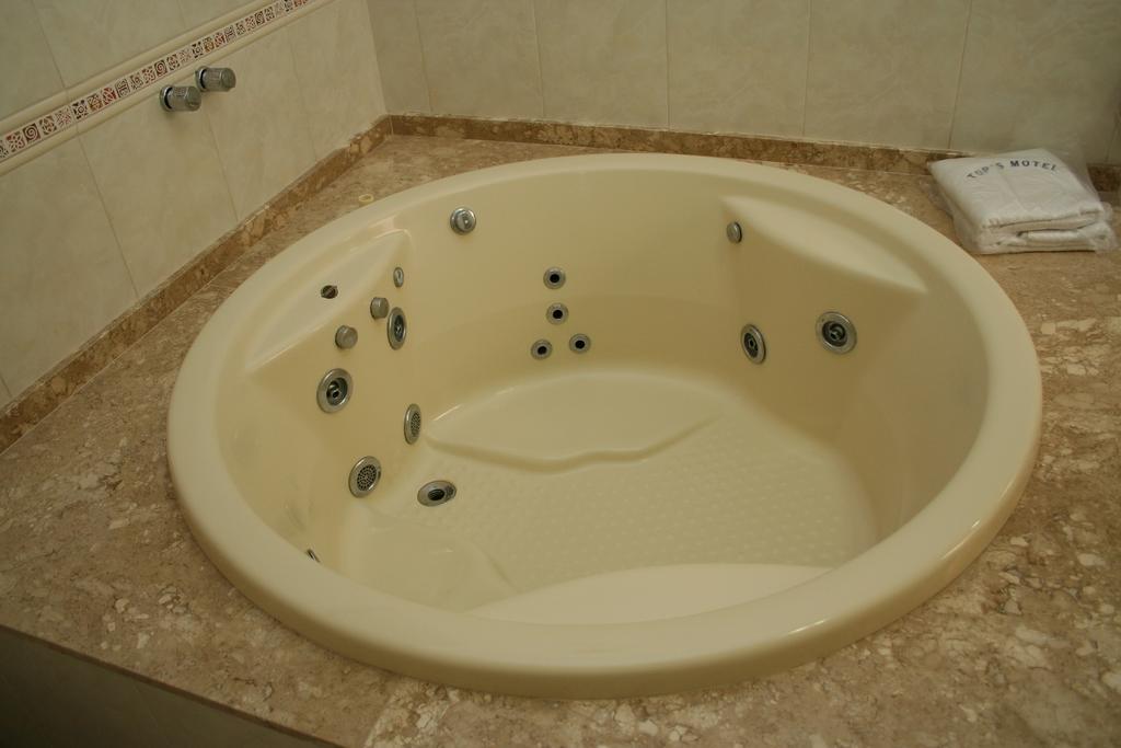 Double Room Spa Bath,1309107280:JPEG