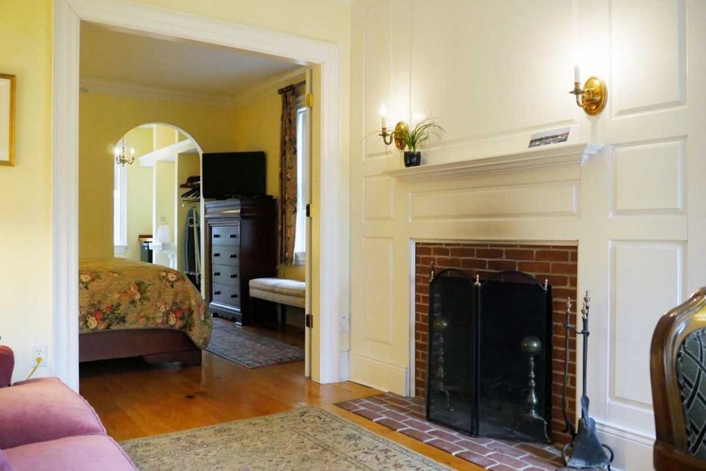 King Suite 1