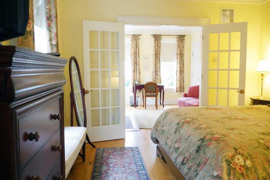 King Suite 1