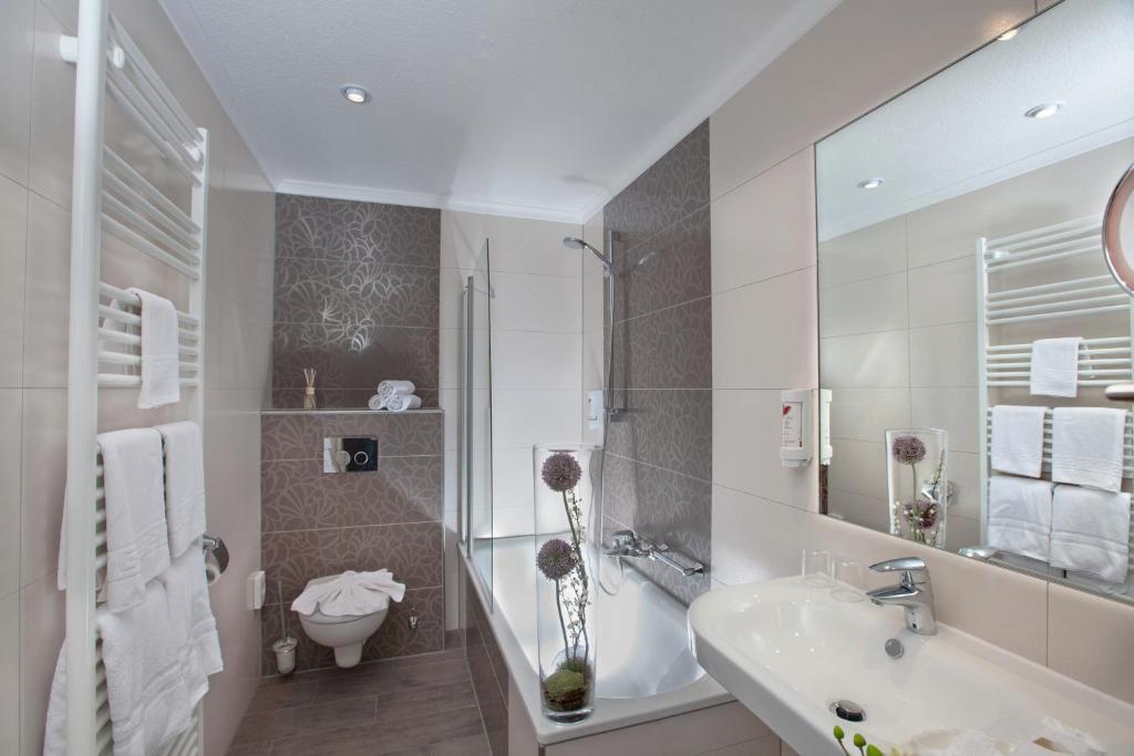 Superior Plus Double Room Balcony,42258916:JPEG