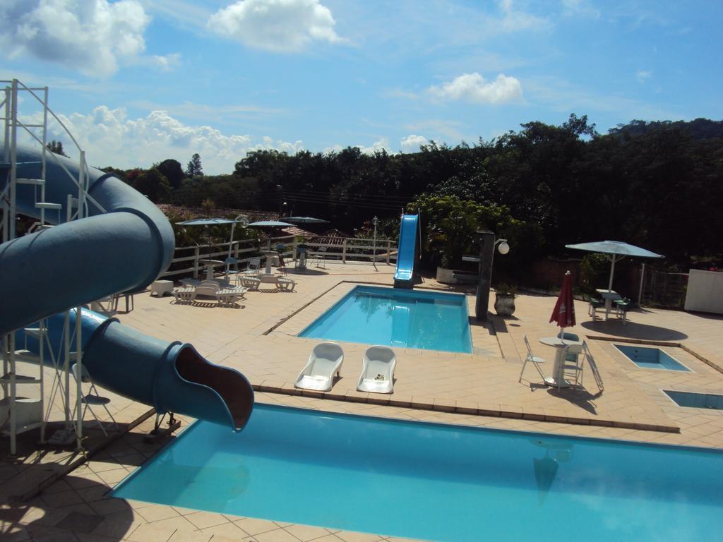 Standard Suite,652550925:JPEG