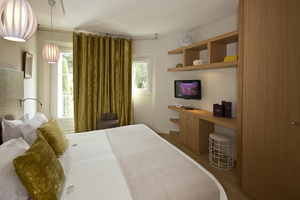 Standard Double or Twin Room Street View