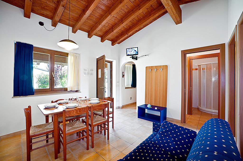 One-Bedroom Bungalow