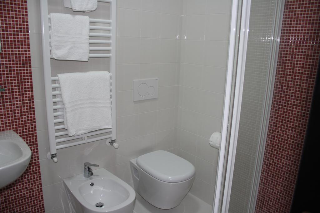 Double or Twin Room Annex,665674266:JPEG