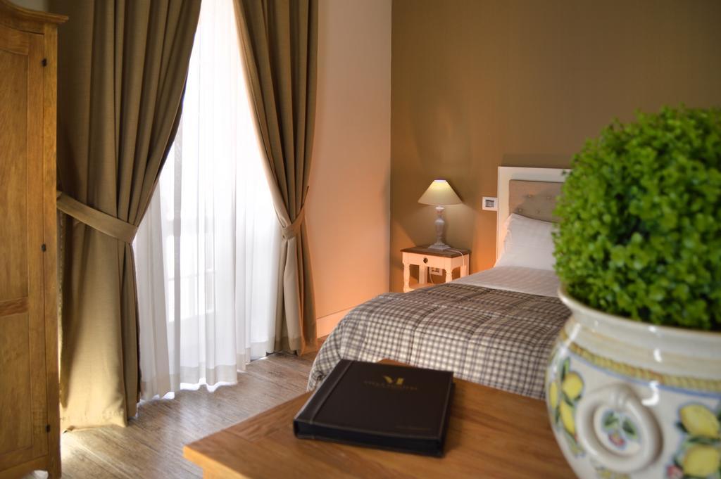 Standard Double Room,711810526:JPEG