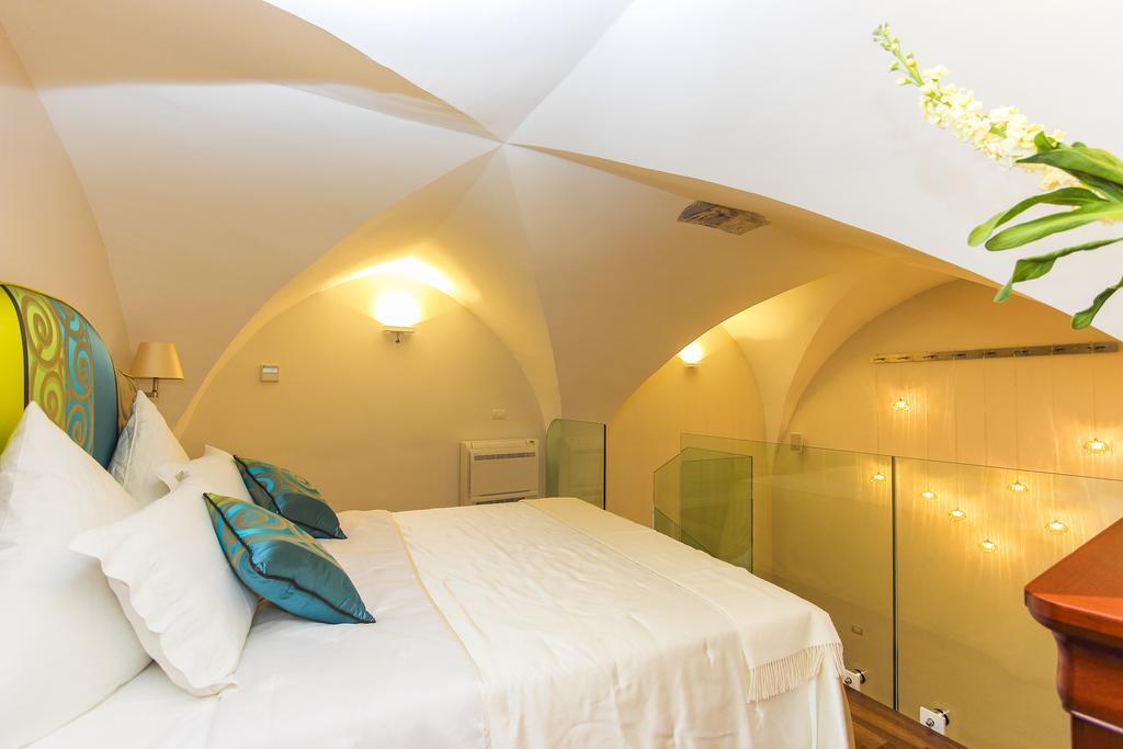 Junior Suite Split Level