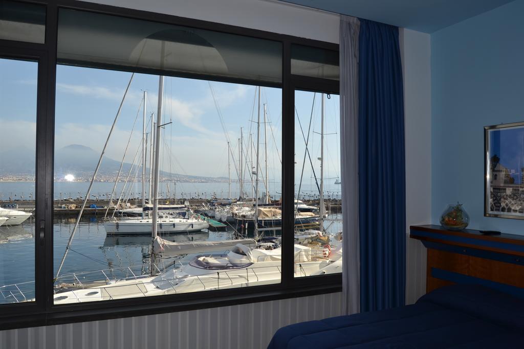 Double or Twin Room,211555463:JPEG