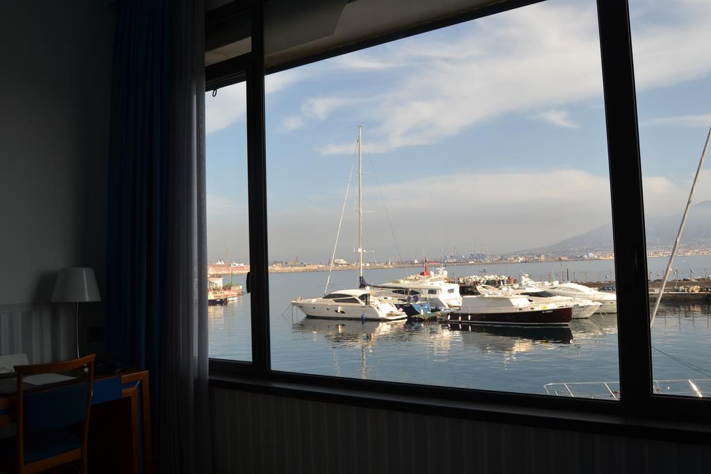 Double or Twin Room,211555565:JPEG