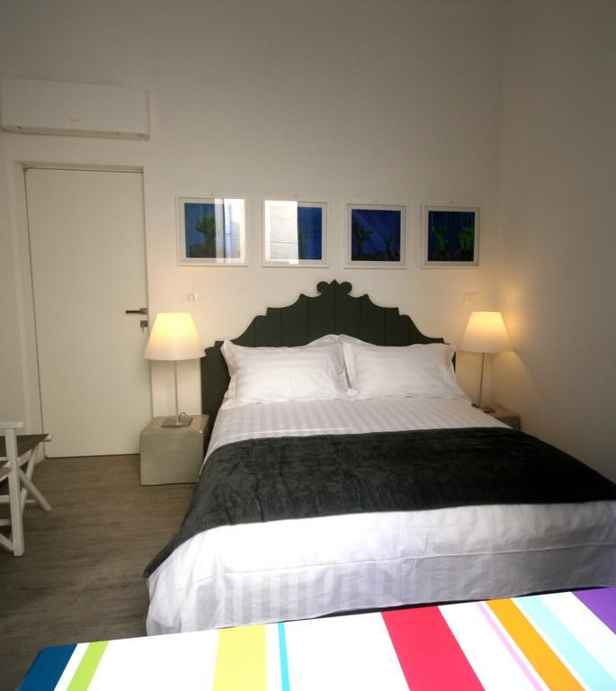 Standard Double Room,211656632:JPEG