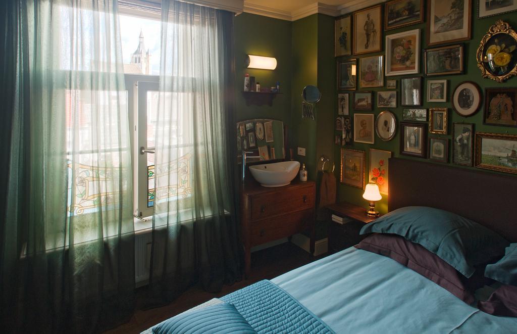 Double Room Sitting Area