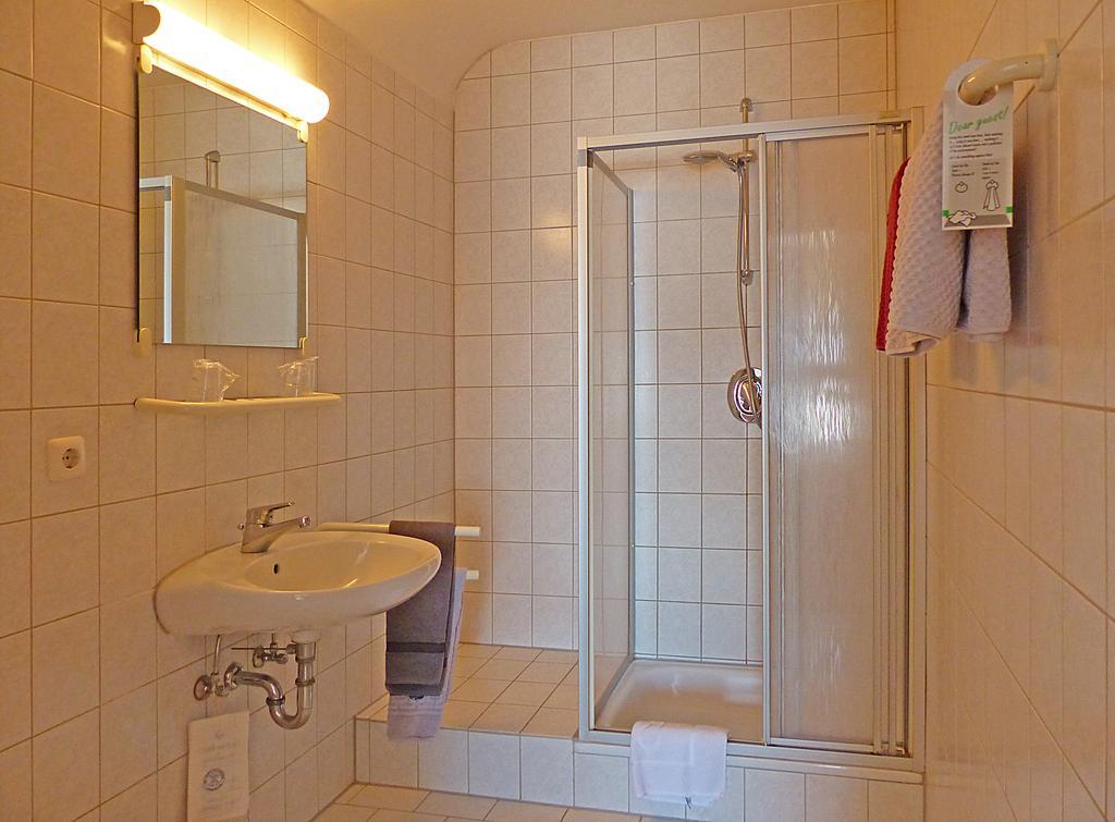 Triple Room,442917585:JPEG