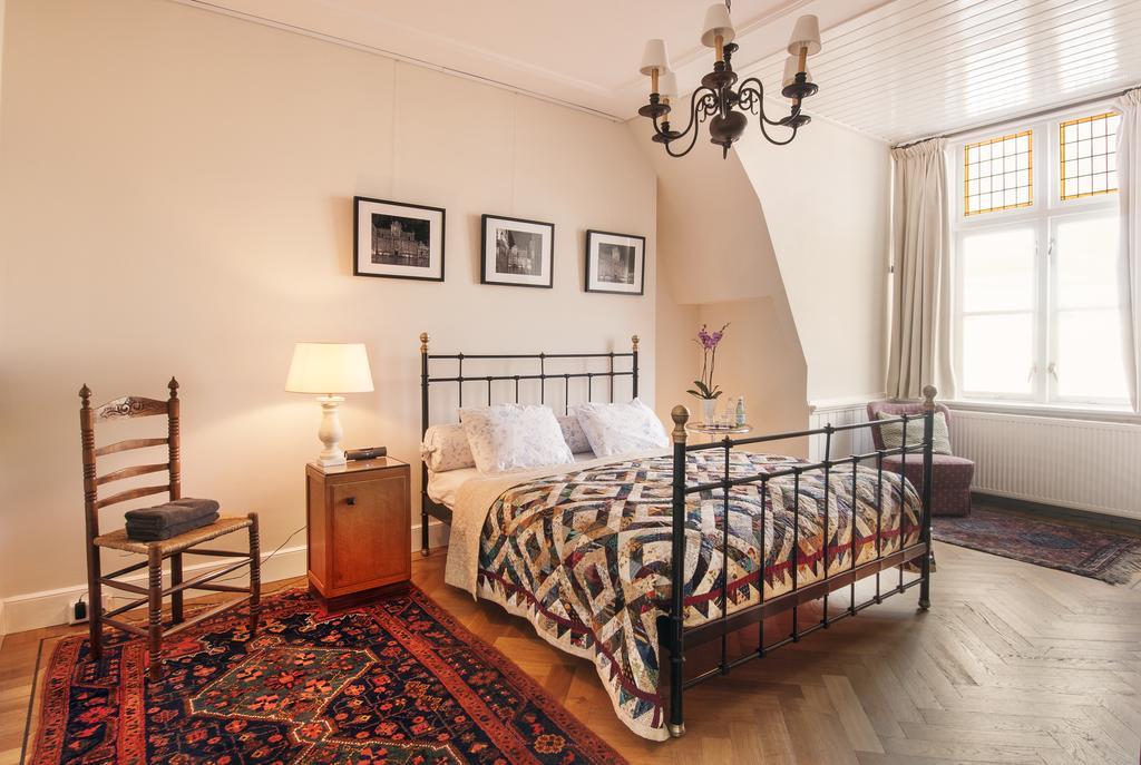 Queen Room,211887581:JPEG