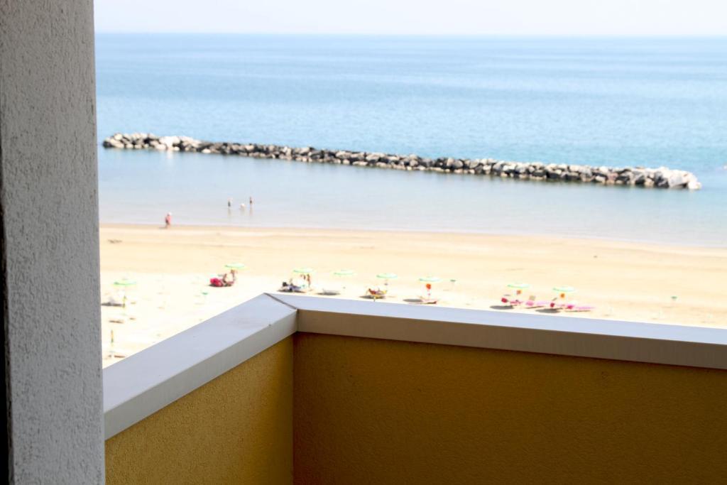 Room Sea View,679037442:JPEG