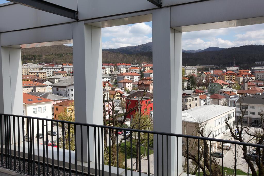 Suite Balcony,215287994:JPEG