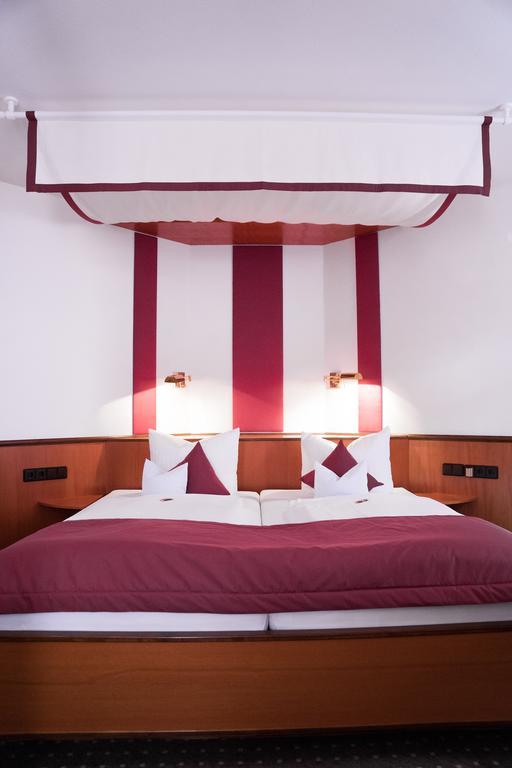 Junior Suite,215451062:JPEG