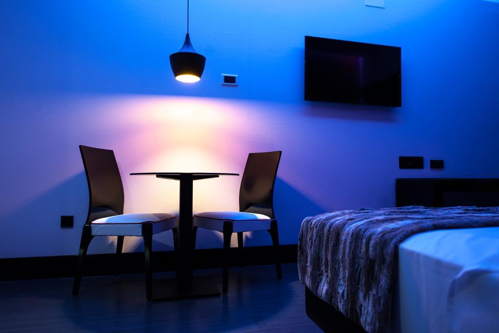 Double Room,223001840:JPEG