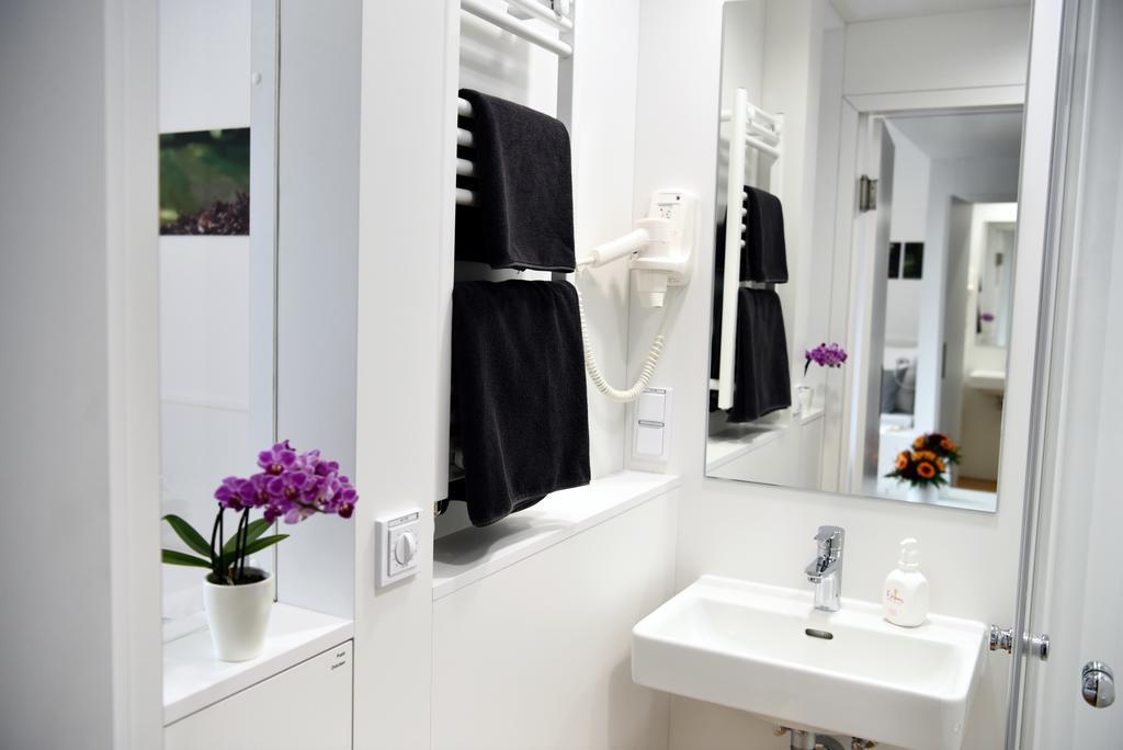 Basic Single Room