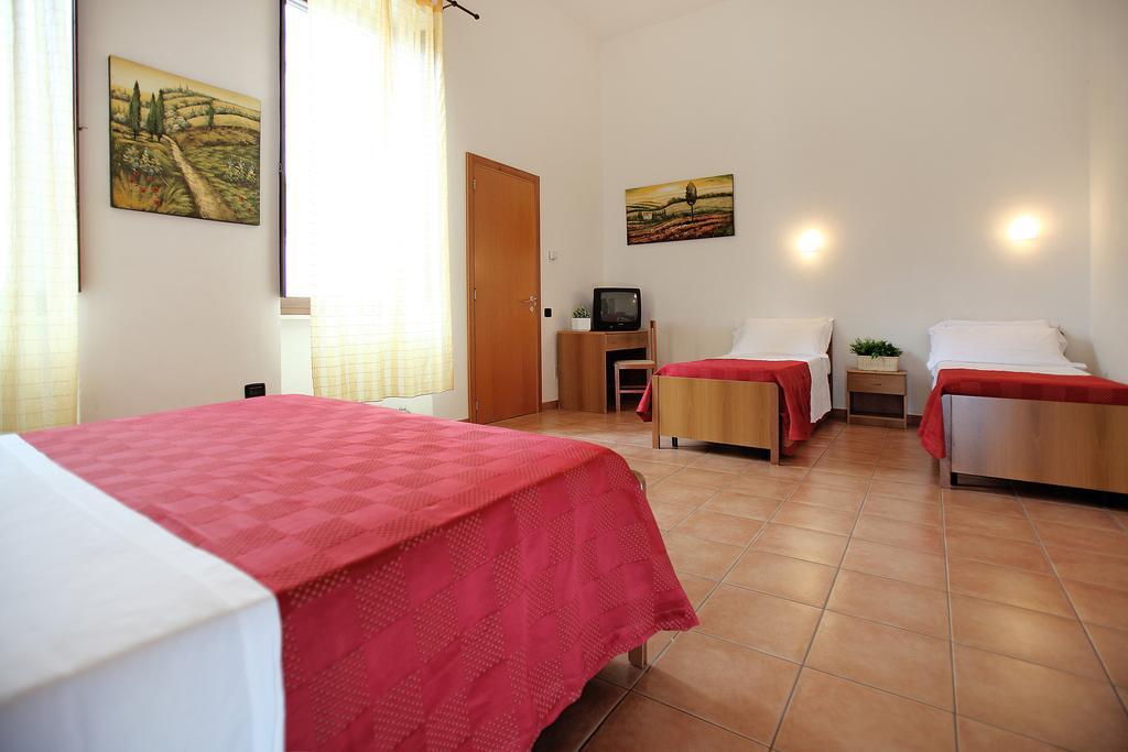 Triple Room,217907138:JPEG
